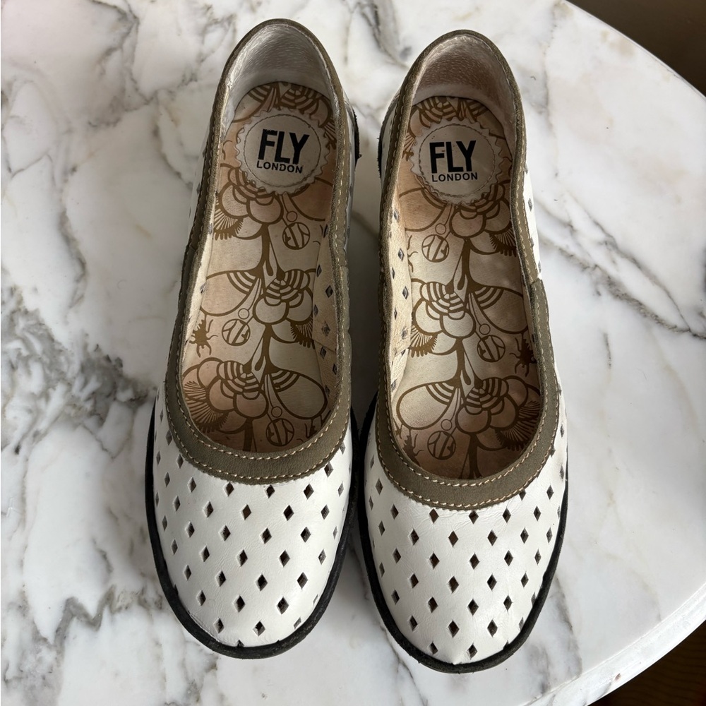 Fly London Women's Cream and Gray Slip On Heeled Shoes Size 7.5